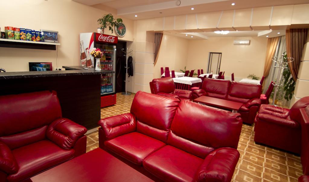 צ'יסינאו Imperial Hotel מראה חיצוני תמונה